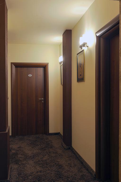 Hotel Luxor Melnik  Extérieur photo